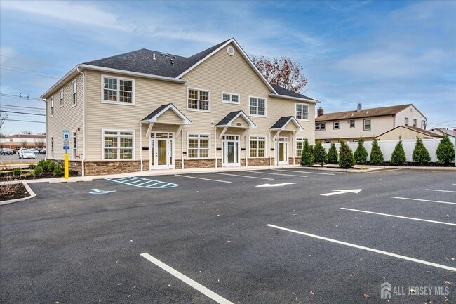 Building Photo - 1400 Hamilton Blvd