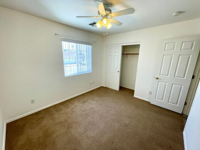 Building Photo - Inviting 3 Bedroom Home with RV Parking an...