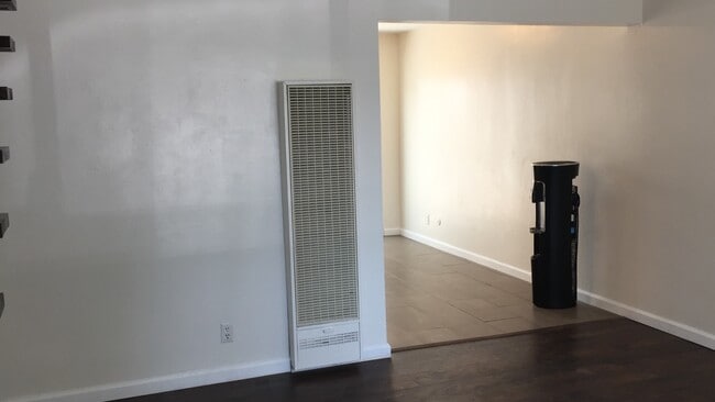Building Photo - 4353 Toland Way