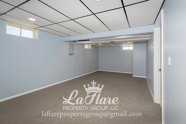 Building Photo - 5334 Fortune Dr