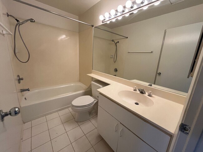 Building Photo - The Arbors (Ewa Beach) - 2 bedrooms, 2 bathroom, A/C, 2 car garage