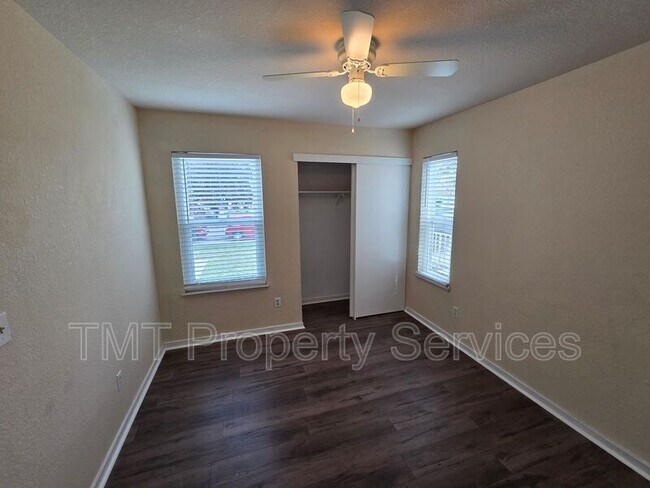 Building Photo - 2234 Wall St