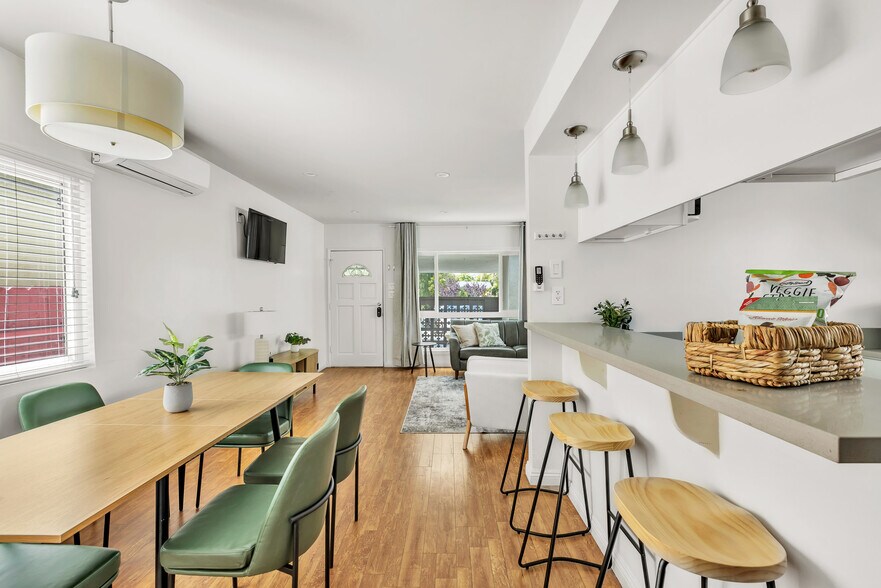 Building Photo - 15006 Burin Ave