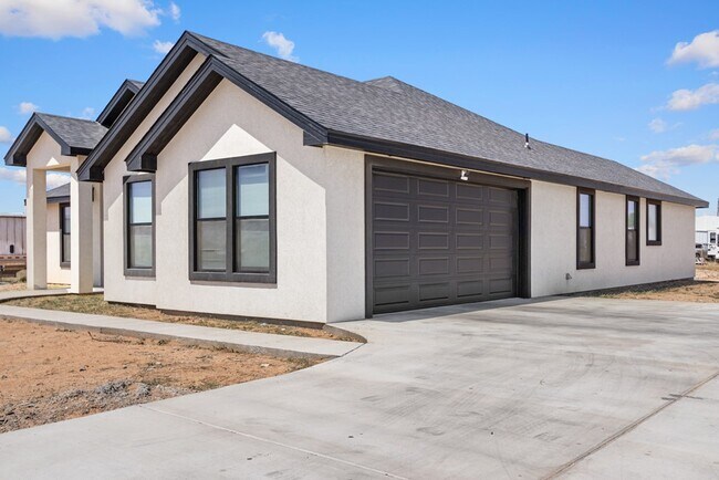 Building Photo - 12370 W University Blvd