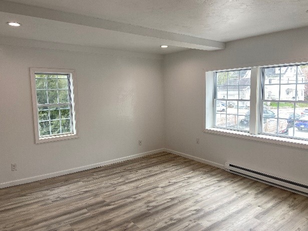 Building Photo - 35 Academy St