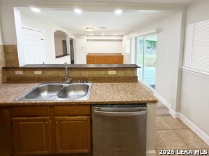 Building Photo - 4438 Newcome Dr