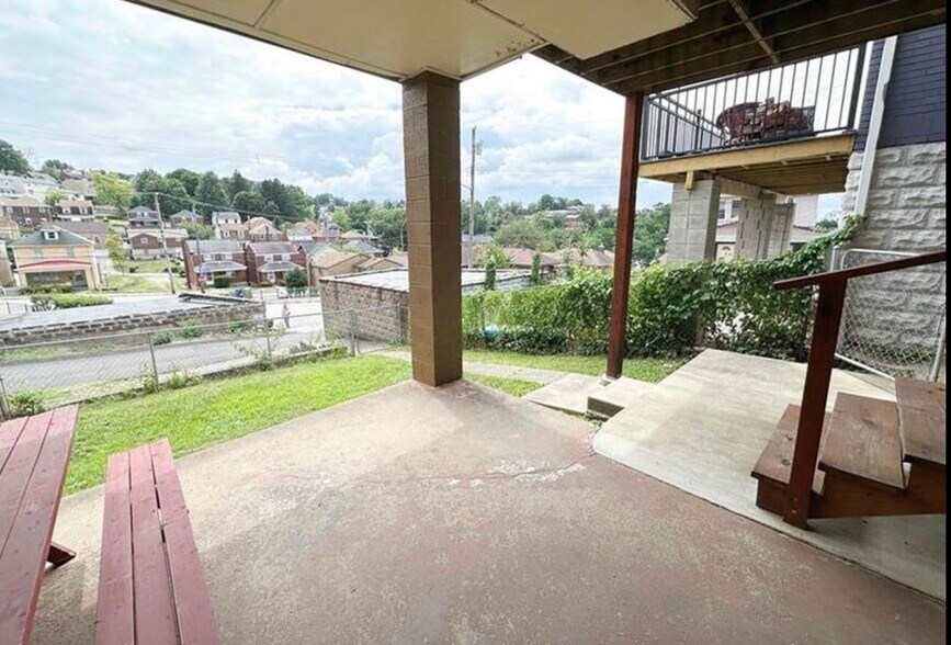 Building Photo - 804 Lilac St