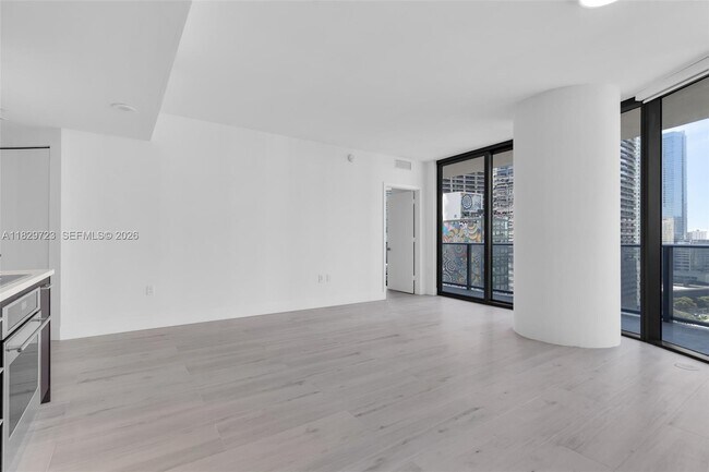 Building Photo - 45 SW 9th St