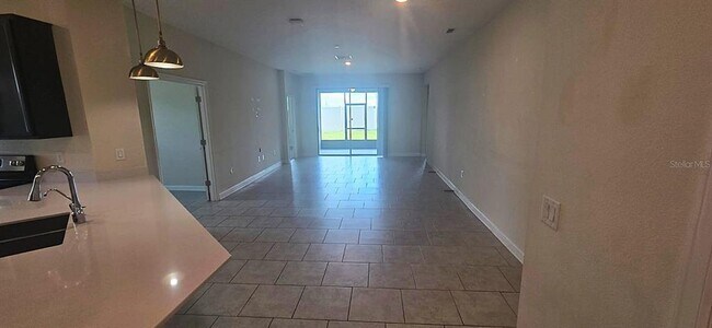 Building Photo - 212 Bergamot Lp