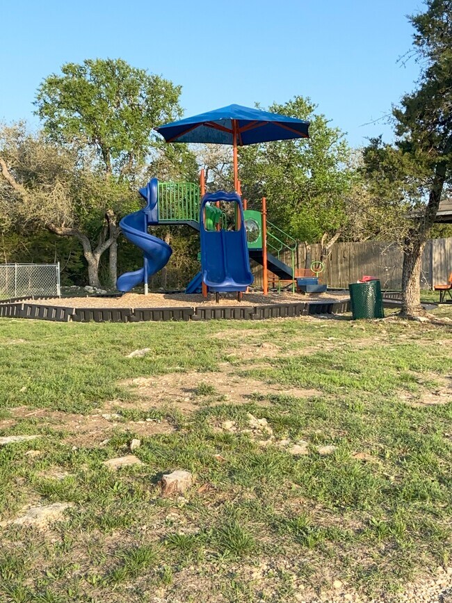 Building Photo - 25307 Colt River