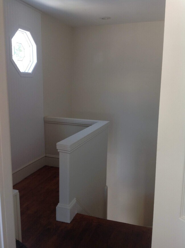 Building Photo - 53 Winthrop Ave