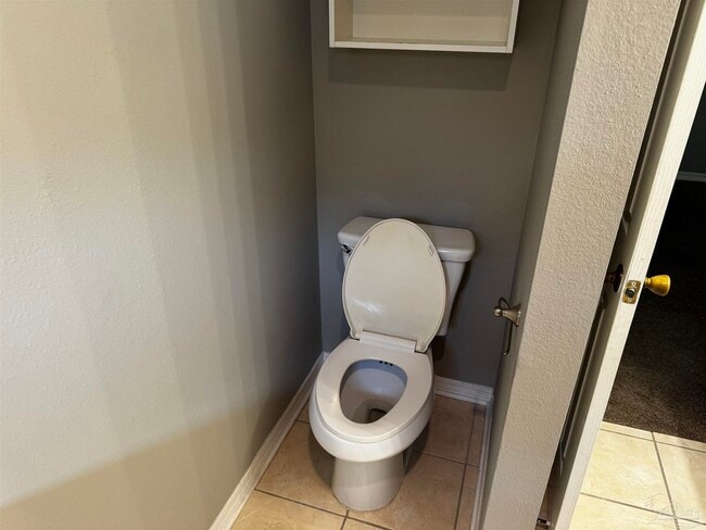 Building Photo - 9184 Arand Dr