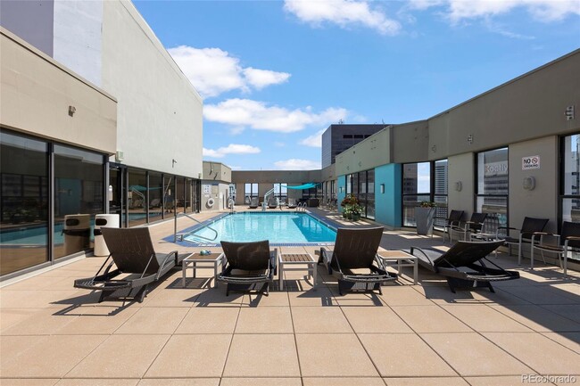 Building Photo - 1625 Larimer St