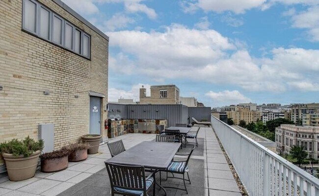 Building Photo - Discover this Dupont Circle Studio on Mass Ave with All Utilities included.