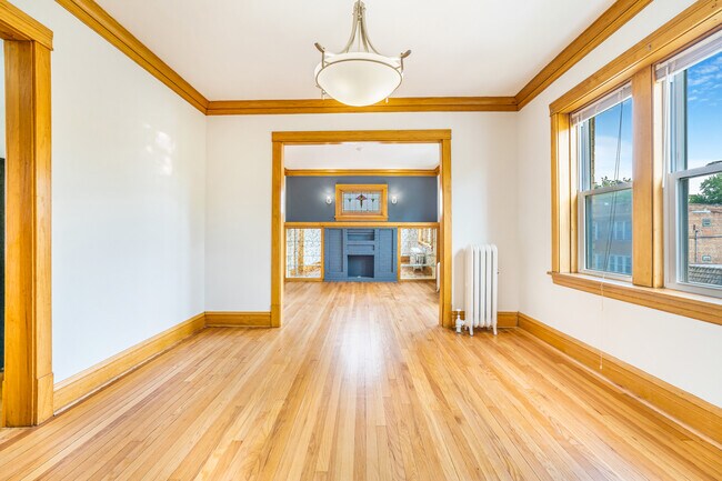 Building Photo - 2536 N Lavergne Ave