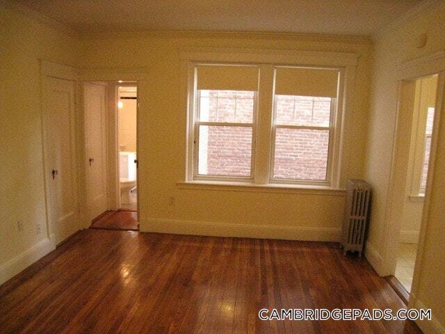 Building Photo - 18 Chauncy St