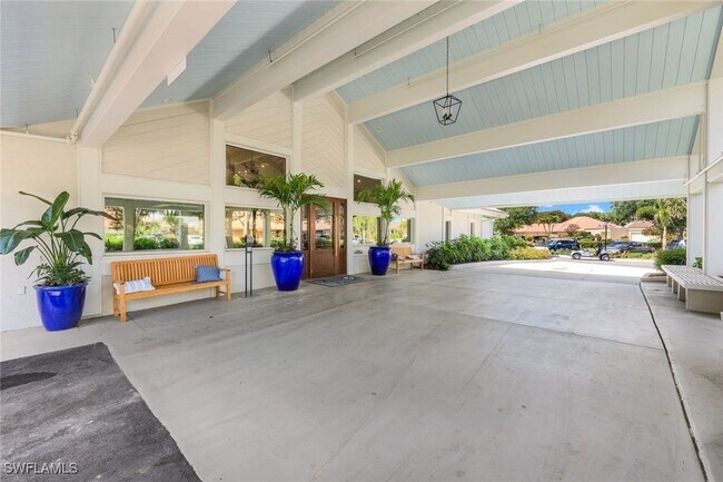 Building Photo - 10347 Quail Crown Dr