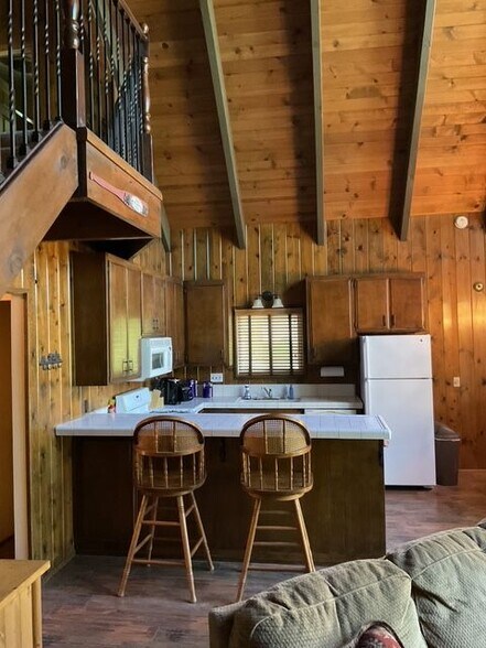 Building Photo - 28536 Shenandoah Dr