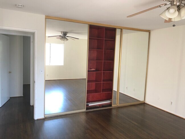 Master bedroom. - 1154 S Spaulding Ave