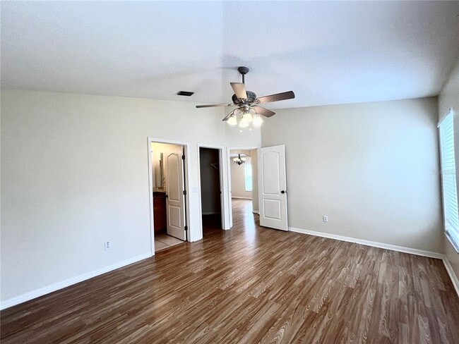 Building Photo - 10464 Blackmore Dr