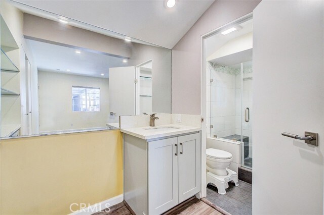 Building Photo - 6854 Gentry Ave