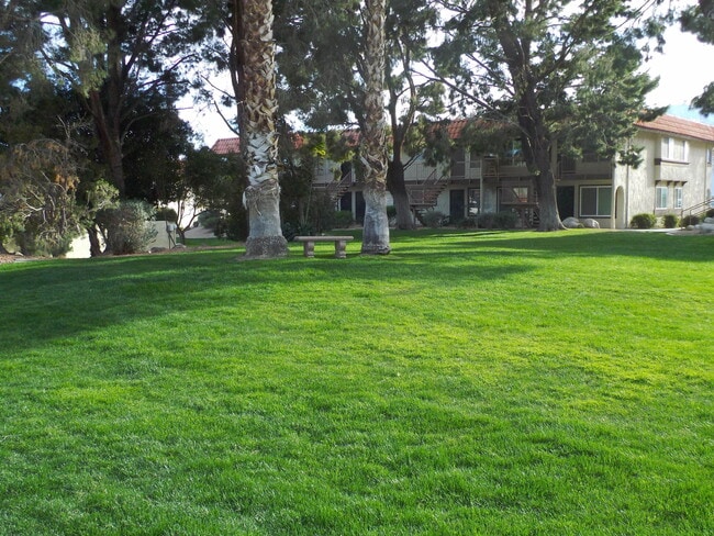 Building Photo - 9651 Spyglass Ave