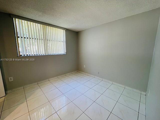 Building Photo - 8006 SW 149th Ave