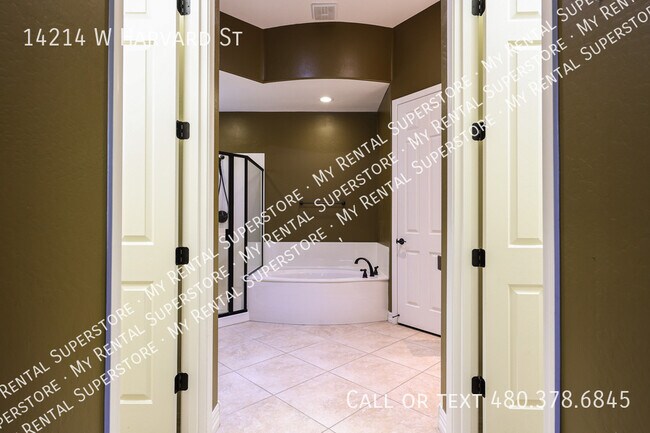 Building Photo - 14214 W Harvard St