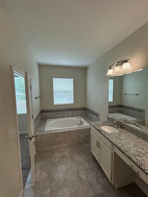 Building Photo - 3320 Cordgrass Pl
