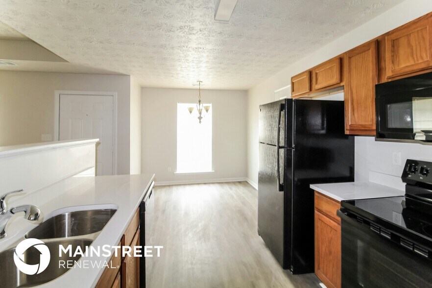 Building Photo - 1010 Overlook Dr