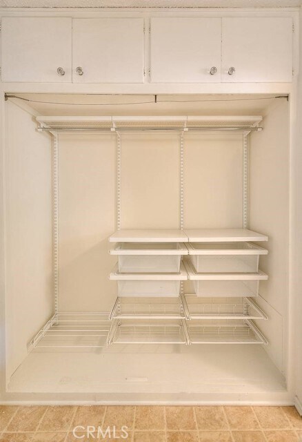 Building Photo - 504 S Euclid Ave