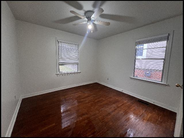 Building Photo - 5919 Woodlawn Dr