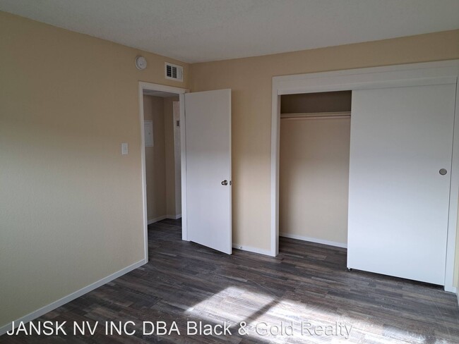 Building Photo - 2 br, 1 bath House - 2508 McCarran St #2