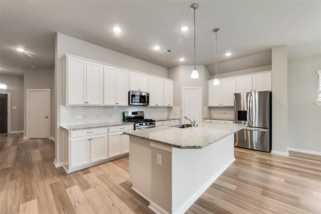 Building Photo - 1568 Cedar Crest Dr