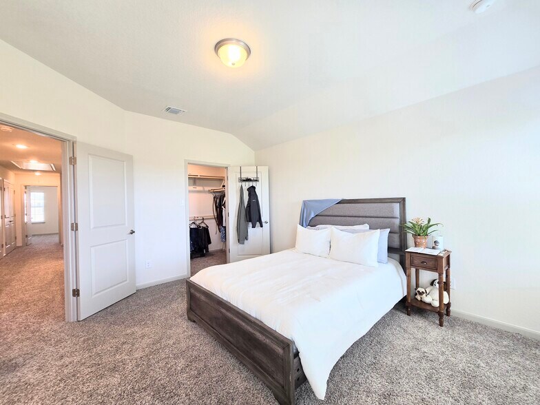Building Photo - 13522 Tulipwood Nook