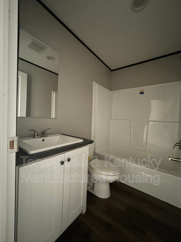 Building Photo - 108 Cumberland Ln