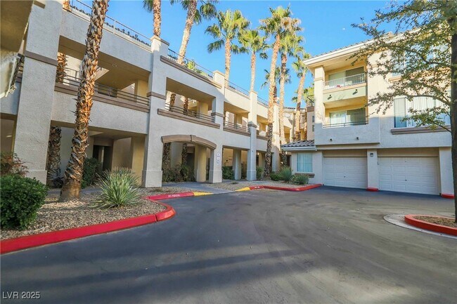 Building Photo - 7135 S Durango Dr