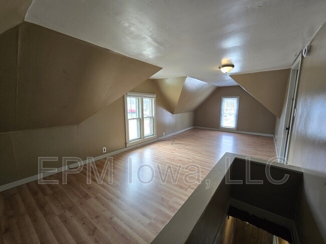 Building Photo - 823 Glenwood St