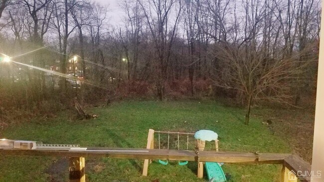 Building Photo - 105 Colletti Ct