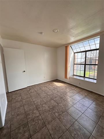 Building Photo - 4456 Chaha Rd