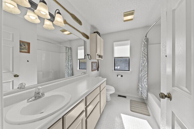 Building Photo - 126 North St