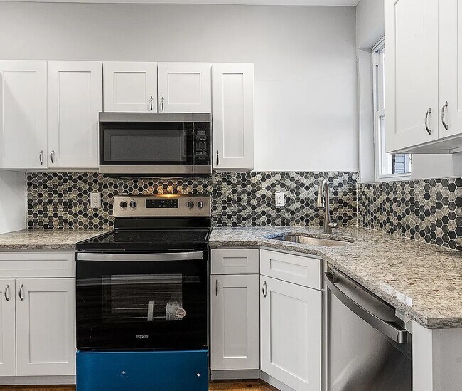 Building Photo - 1754 Georges Ln