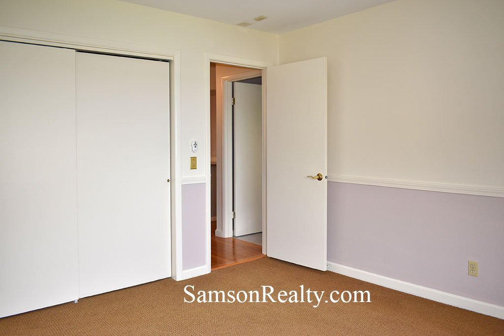Building Photo - 400 Narragansett Pkwy