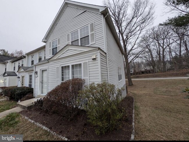 Building Photo - 11720 Stonegate Ln