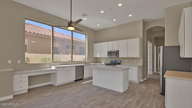 Building Photo - 13491 E Estrella Ave
