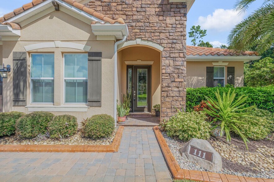 Building Photo - 111 Enclave Ave