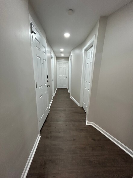 Building Photo - 87 Watsessing Ave