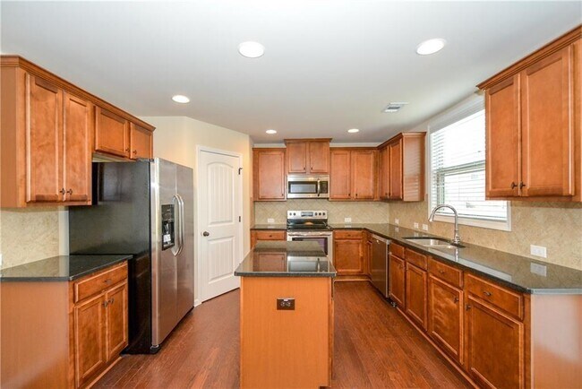 Building Photo - 4106 Water Mill Dr