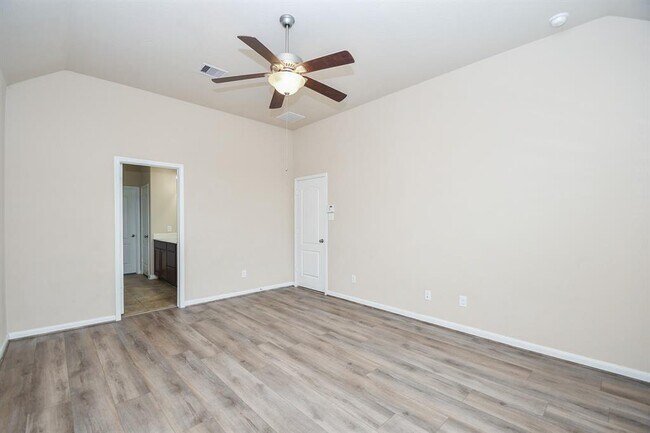 Building Photo - 20707 Waterfall Rain Ct