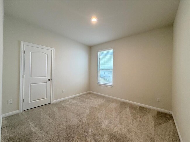 Building Photo - 508 Red Knot Ave